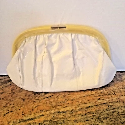 Vintage Ruth Saltz White Snakeskin Leather Clutch Bag Purse with Bakelite Handle - Image 1 of 4