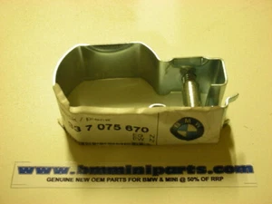 BMW Clamping Bracket Right Front Door 51337075670 - Picture 1 of 3