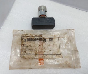 Parker 9N600S Hydraulic Flow Control Needle Valve 5000 PSI 345 Bar - Picture 1 of 9