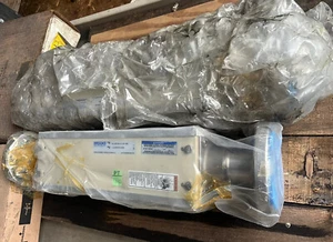 BROOKS INSTRUMENTS DIVISION Model # 1144DM23C4DBA, FLOW METER - Picture 1 of 5