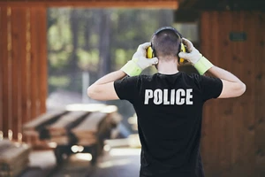 CAMISETAS de oficial de la ley de policía - parte trasera delantera o ambas - cualquier color/talla - Imagen 1 de 31