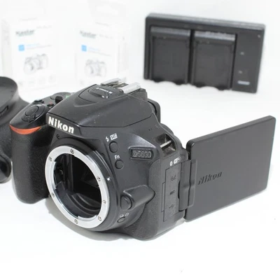 Nikon D5600 24.2MP Digital SLR Camera - Black Body Only Low Shutter Count 10,508 - Image 1 of 4