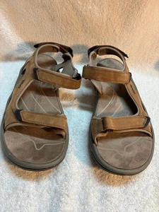 Teva Herren Größe 12 Braun Wildleder Sandalen NEU B5 - Bild 1 von 7
