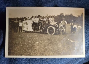 1912 Postcard Antique Automobile Car Family Reunion - Picture 1 of 3
