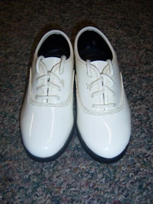 Boys IVORY TUXEDO Dress Shoes - Shinny Faux Patent Leather - Classic Oxford  - Image 1 of 3