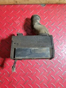 Suzuki RV125 1975 montaje de caja de aire - Imagen 1 de 7