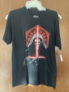 Star Wars Kylo REN Graphic T-shirt Tags Medium - Picture 1 of 3