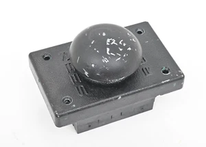 Interruptor de palma de alta resistencia Rees 02761-001 - 600 VCA 250 VDC máximo - 2 NO / 2 NC - usado - Imagen 1 de 4