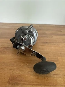 Shimano Torium 20 4 Bearing Star Drag Large konventionelle Angelrolle Salzwasser - Bild 1 von 9