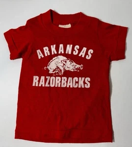Vintage Arkansas Razorbacks T-Shirt Größe 2T Devknit B8 - Bild 1 von 3