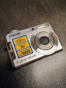 Sony Cyber-shot DSC-S650 7.2MP Digital Camera - Silver Tested Working - Picture 1 of 9