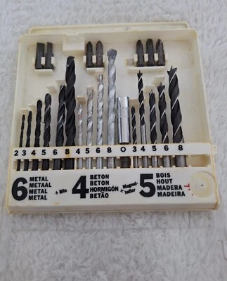 Coffret forets et embouts de vissage - Photo 1/3