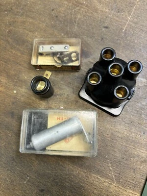 Juego de encendido NOS 1 Renault 4 cv año 1950-61 contactos de encendido rotor tapa de distribución nuevo Foto 1 de 4