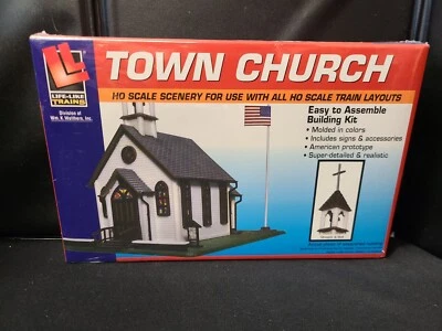 Life-Like Town Church Kit - Model Train Building - HO Scale - #1350 BRAND NEW  - Image 1 of 4