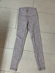 Schöne Yoga Tight von Lululemon - Bild 1 von 4