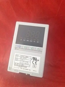 RKC SB1 SB1FK04-T-4*NN1N DIGITAL CONTROLLER NEW - Picture 1 of 4