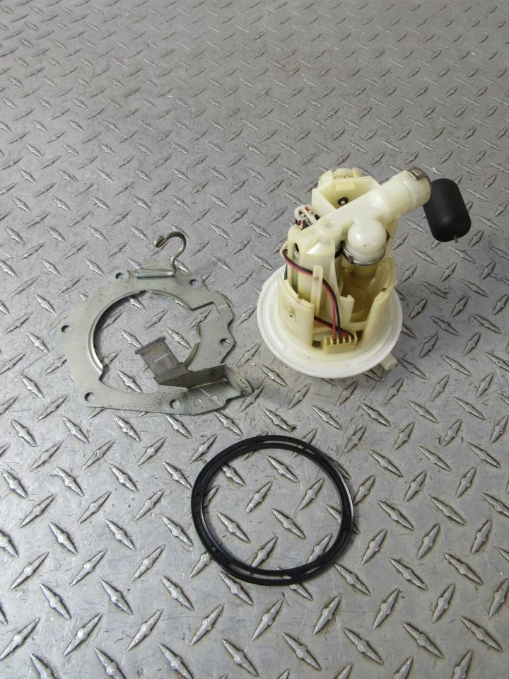 2013 13 HONDA CBR250RA CBR250R CBR 250R 250 BOMBA DE COMBUSTÍVEL - Imagem 1 de 4