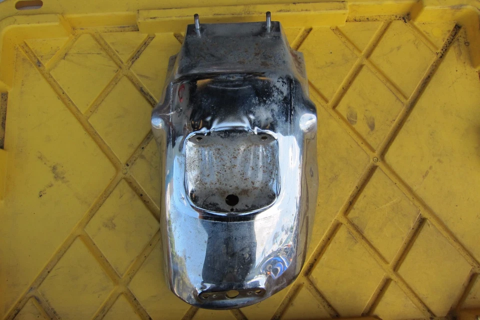 Honda VF750C 1982 V45 guardabarros trasero Magna Foto 1 de 4