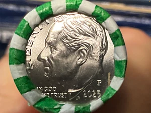 2025 P ROOSEVELT DIME 50 COIN SEALED ROLL GEM BU - Picture 1 of 5