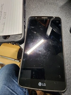 LG LS777 Stylo 3 Smartphone - Image 1 of 2