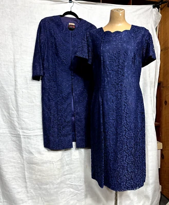 Винтажные женские 1960-х 2 изделия комплект темно-синий кружевной платье и вечерняя куртка - Изображение 1 из 4