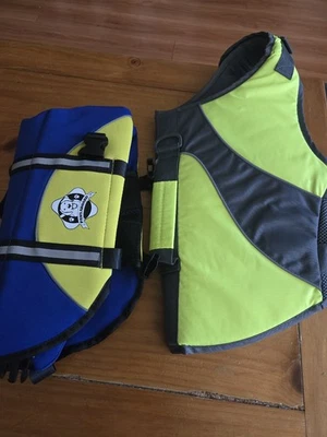 Lot of 2 Dog Life Jacket PAWS ABOARD Size M Neon Yellow AND Blue - Image 1 of 4