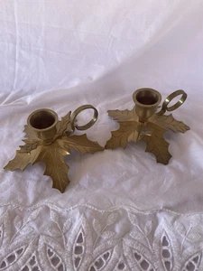 Coppia di portacandele conici vintage in ottone foglia di agrifoglio set di 2 - Foto 1 di 7