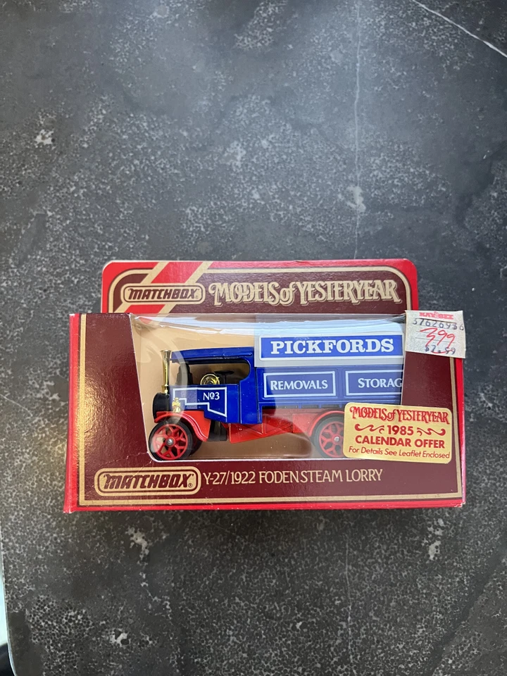 matchbox models of yesteryear y-27/1922 foden steam lorry pickfords - Image 1 of 1
