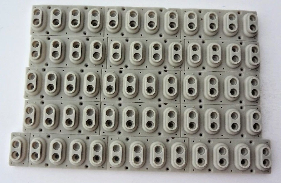 Korg PA4X PA3X PA2X PA800 PA80 TRITON LE & TR Set contatti chiave in gomma 4x12P 1x13P - Immagine 1 di 1