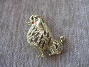 Vintage Sarah Coventry Poodle Dog Brooch Pin Gold Tone Red Rhinestone Eye - Picture 1 of 8