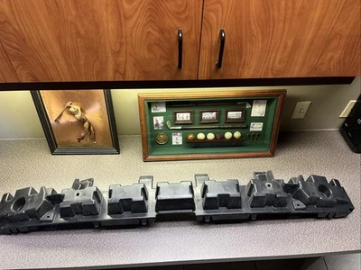 Bumper Impact Absorber Mopar 57010464AA fits 11-12 Dodge Charger  /Mesh Foto 1 de 4