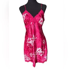 Gilligan & O’Malley Red Satin And Lace Floral Chemise Nightie Slip, Size Medium - Picture 1 of 5