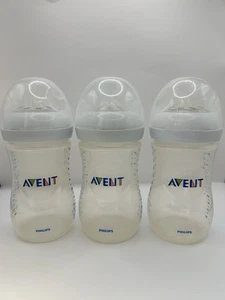 Pack Of 3 Philips Avent Baby Bottles - 9 Oz - Sz 2 Nipples - Used In Good Condit - Picture 1 of 4