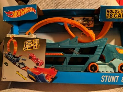 Hot Wheels Stunt n Go Track Set Transporter Storage NEW car inc. - Image 1 of 4