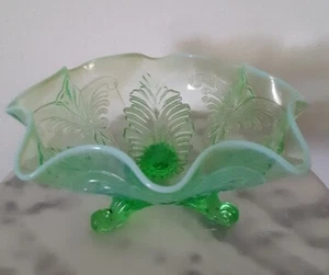 Dugan Green Opalescent Palm and Scroll Footed Novelty Scallop Edge Bowl - Picture 1 of 1