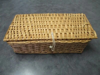 Basket with Lid, Woven Wicker / Rattan Wood Storage Box - Image 1 of 4