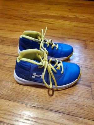 Under Armour Boys SZ 13K JET Basketball Shoes 1296009-400 Blue Yellow - Image 1 of 4