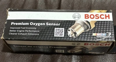 Sensor de oxígeno O2 Bosch 13399 para Chrysler Dodge Eagle Jeep Plymouth 1993-2002 Foto 1 de 4