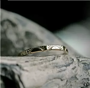 Sterling Silver Sun & Star Ring stacking delicate dainty signet etched thin band - Bild 1 von 8