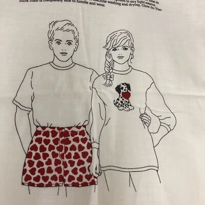 Panel de tela VIP Cranston Print Works corazón boxer cachorro amor aplique San Valentín Foto 1 de 4