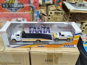 M2 Machines FANTA Series 1968 Chevrolet C60 Truck & 1973 Chevy Cheyenne 10 4x4 - Picture 1 of 13