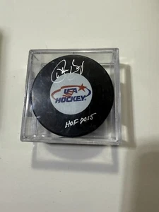 Phil Housley Signed Hockey Puck dave and adams authenticated - Picture 1 of 3