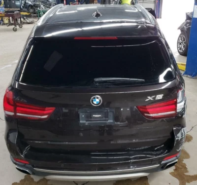 14 15 16 17 18 BMW X5 Upper Liftgate, (privacy tint glass) Camera, Surround View Foto 1 de 4