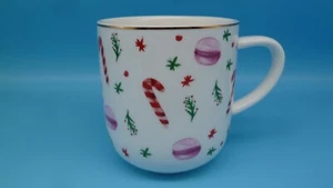 Tchibo - Jumbobecher "Zuckerstangen & Macarons" - Sehr gut - Bild 1 von 2