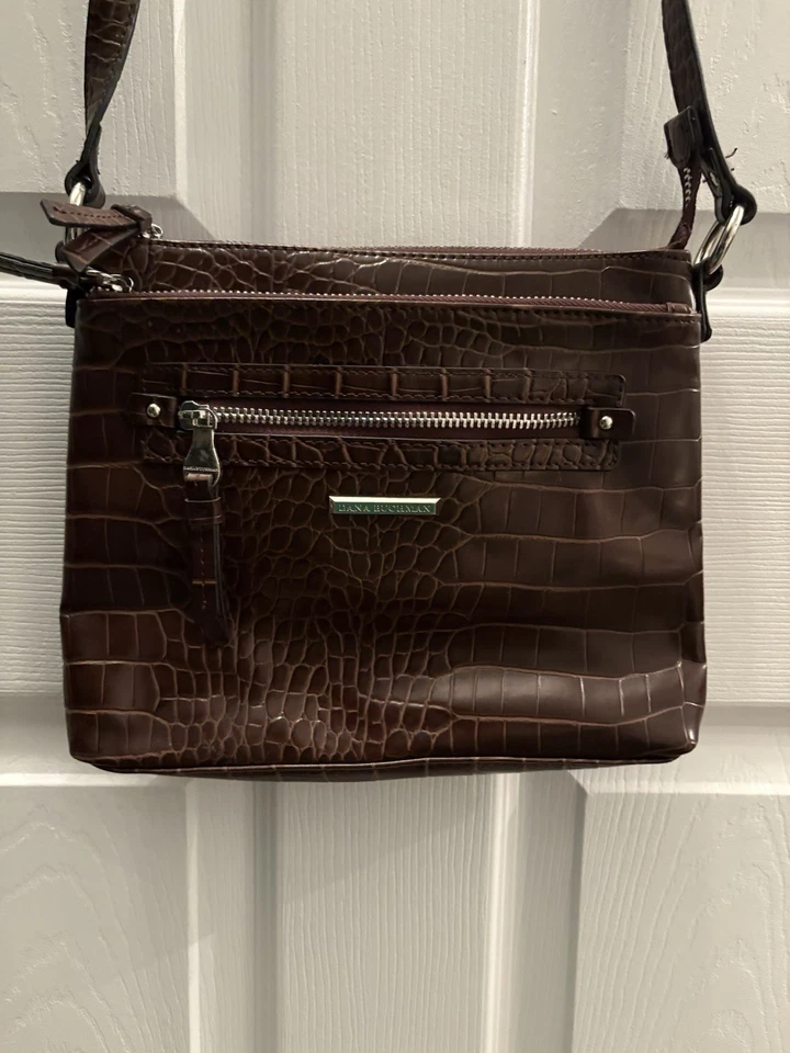 Bolso de mujer Dana Buchman marrón cocodrilo imitación cuero Foto 1 de 4