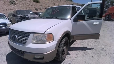 Used Front Outer Drive Axle Shaft fits: 2004 Ford Expedition Front Axle outer cv - Image 1 of 4