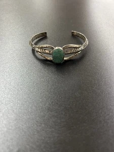 Navajo Bracelet - Sterling silver ca 1950-1970 - Turquoise setting - Picture 1 of 5