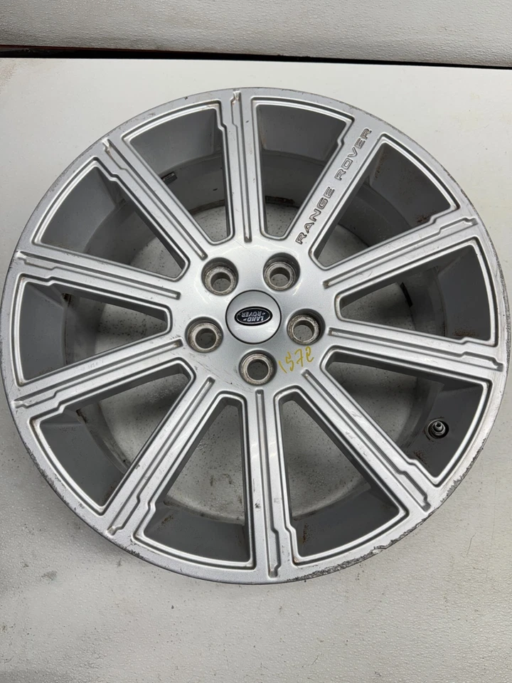 2010 2012 RANGE ROVER 20" x 8.5 SILVER RIM WHEEL 10 SPOKE AH421007ABW OEM 221572 - Image 1 of 4