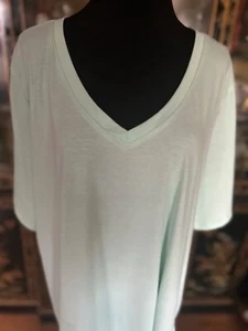 LuLaRoe Christy T Shirt V Neck Size 2XL Soft Mint Green New ~ Lovely - Picture 1 of 11