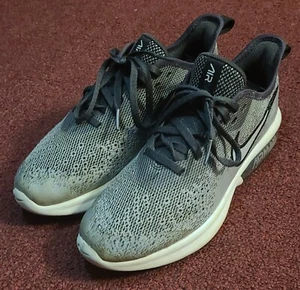Nike Air Max Sequent 4 UNISEX Youth Size 4.5Y Gray Athletic Running Shoes EUC - Picture 1 of 9